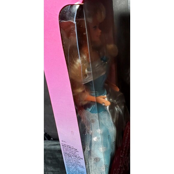 Silver Sweetheart Barbie 1994 Sears Exclusive Limited #12410 Damaged Box Collect - Picture 4 of 13